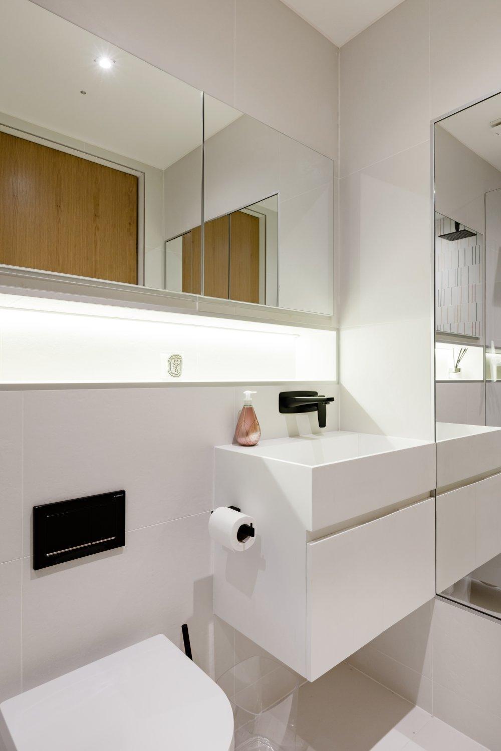 Modern Apartment & Rooms At Charing Cross Лондон Екстериор снимка
